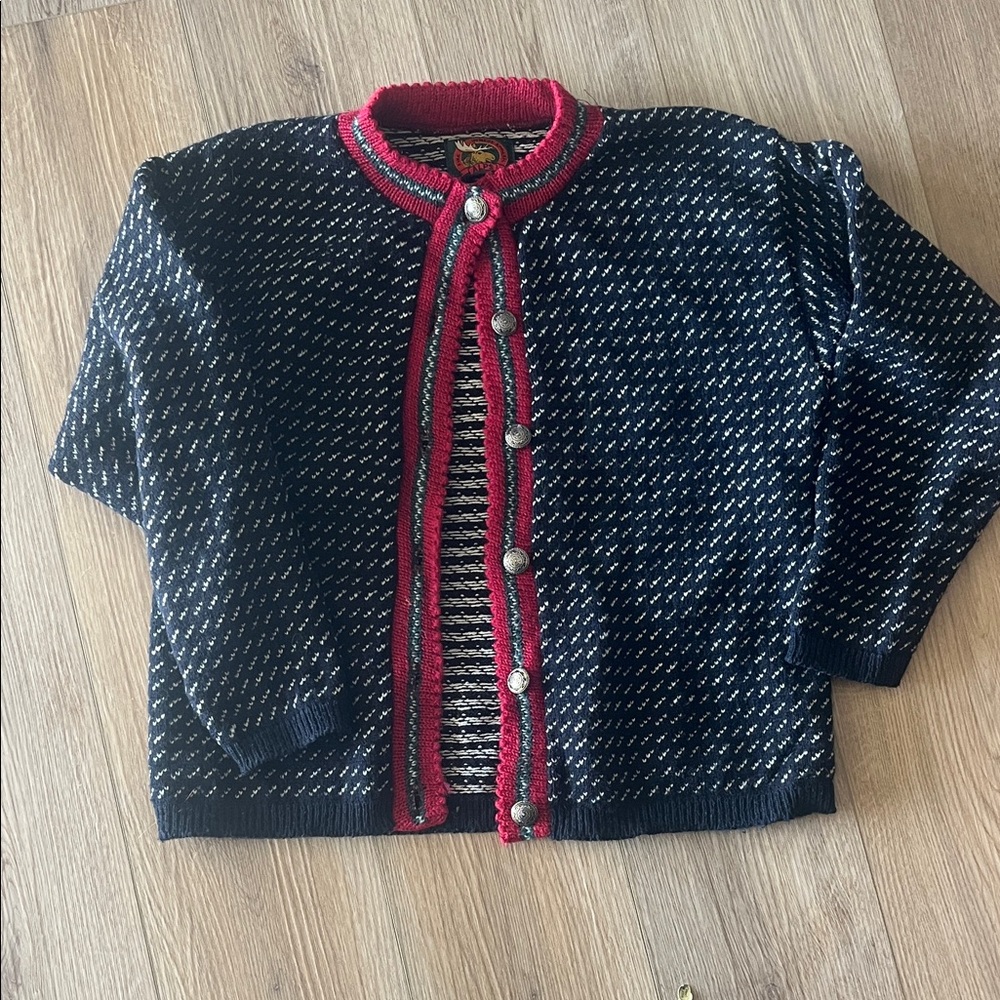Vintage Alps Women’s Sweater